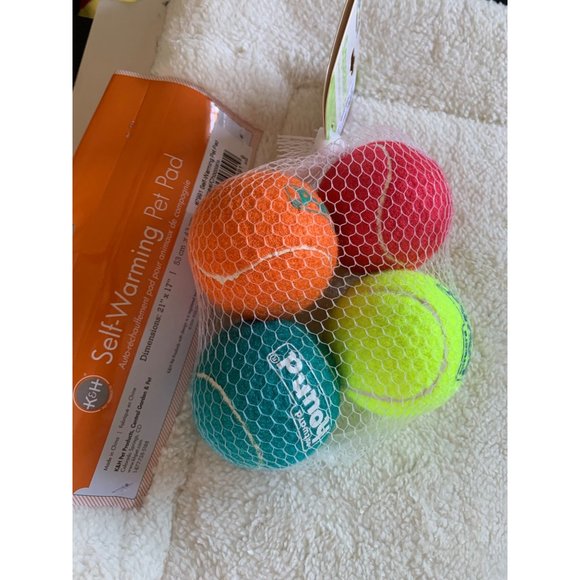 K&H Pet Products Self-Warming Pet Pad Oatmeal/Chocolate 21 X 17 Inches> Plus 4 b - Picture 6 of 6